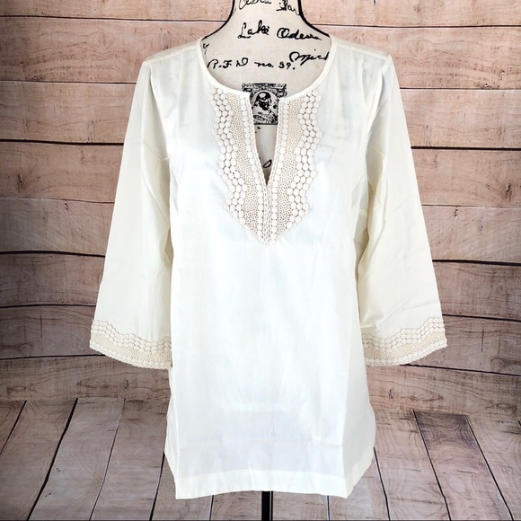 NYDJ Tops - NYDJ Vanilla Embroidered Top Slimming Shapewear M